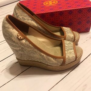 Tory bruch wedges